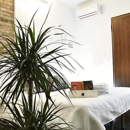 Locanda Divinis Cerea Ngoại thất bức ảnh