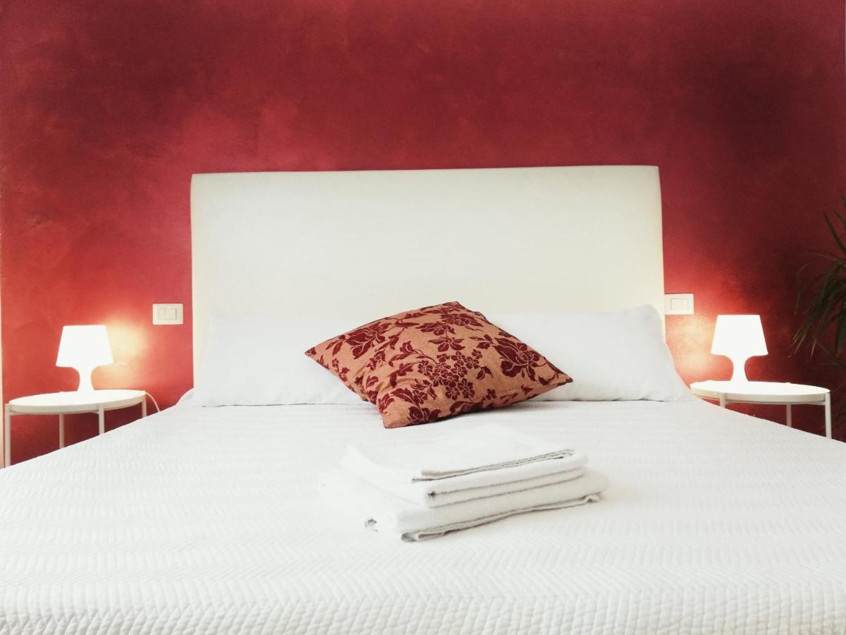 Locanda Divinis Cerea Ngoại thất bức ảnh