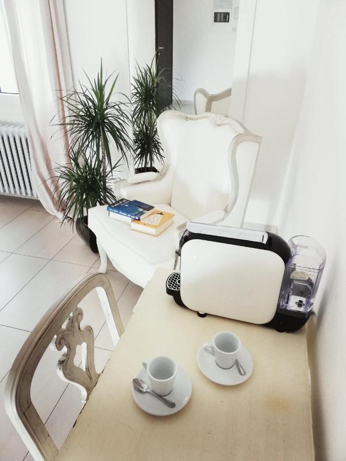 Locanda Divinis Cerea Ngoại thất bức ảnh